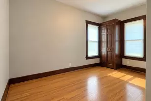 445 Pleasant St, Woodstock, IL 60098 - Photo 17