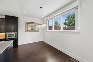 2730 N Hartland Ct, Chicago, IL 60614 - Photo 27