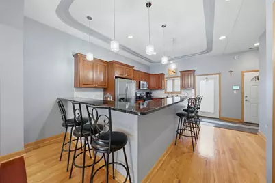 2646 S Hillock Avenue, Chicago, IL 60608 - Photo 13
