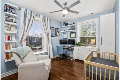 2711 N Mildred Avenue #2A, Chicago, IL 60614 - Photo 11