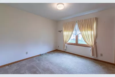 805 S. Park Avenue, Mendota, IL 61342 - Photo 13