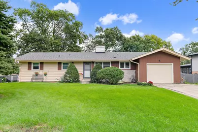 443 Glendale Road, Roselle, IL 60172 - Photo 1