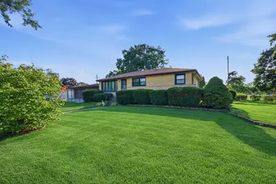 8300 Long Avenue, Burbank, IL 60459 - Photo 3