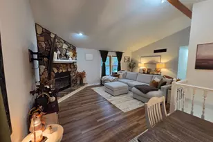 6775 Skyview Trail, Roscoe, IL 61073 - Photo 7