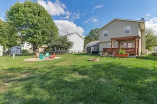 2104 Park Pl Dr, Bloomington, IL 61701 - Photo 33