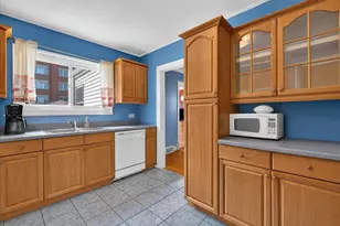 2914 N Neva Ave, Chicago, IL 60634 - Photo 7
