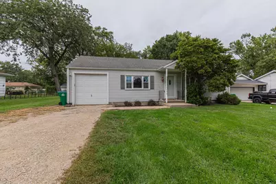 1412 Meriden Street, Mendota, IL 61342 - Photo 1