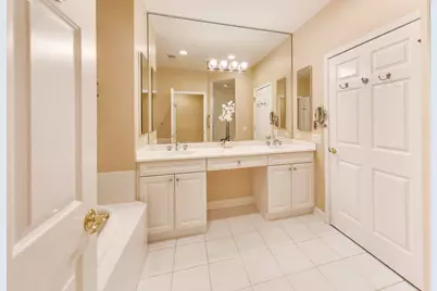 1865 Old Willow Road #224, Northfield, IL 60093 - Photo 19