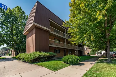 6400 27th Street #201, Berwyn, IL 60402 - Photo 1