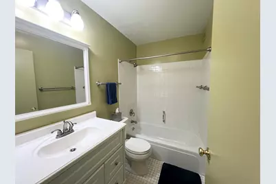 1850 N Clark Street #2104, Chicago, IL 60614 - Photo 15
