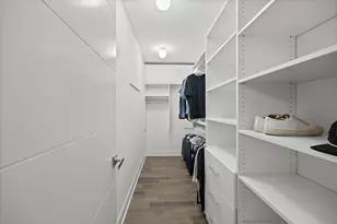 933 W George St, Chicago, IL 60657 - Photo 19
