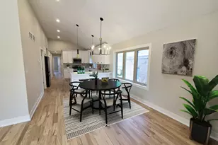6529 28th Pl, Berwyn, IL 60402 - Photo 5