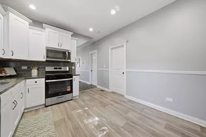 8041 S Dorchester Avenue, Chicago, IL 60619 - Photo 21