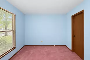 7510 Washington St, Hanover Park, IL 60133 - Photo 9