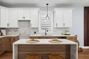 7521 S Ingleside Ave, Chicago, IL 60619 - Photo 9