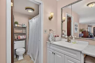 460 Raintree Ct, Glen Ellyn, IL 60137 - Photo 21