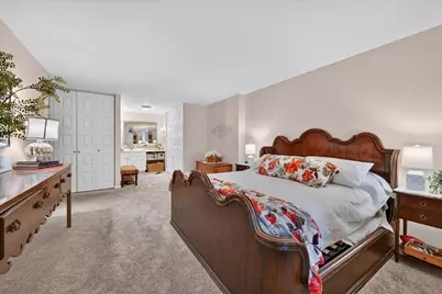 460 Raintree Court #1H, Glen Ellyn, IL 60137 - Photo 19