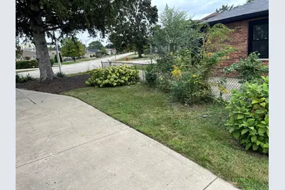 8331 W Gunnison Street, Norridge, IL 60706 - Photo 17