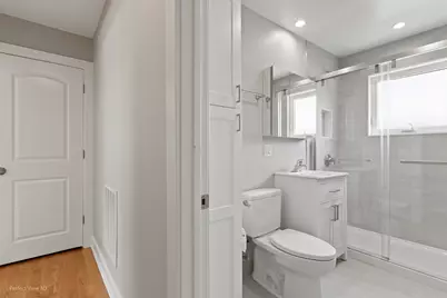 8331 W Gunnison Street, Norridge, IL 60706 - Photo 5