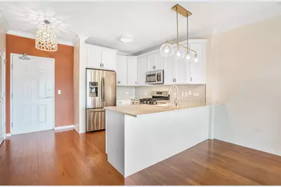 145 S York Street #420, Elmhurst, IL 60126 - Photo 7