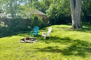 921 Chicago Ave, Downers Grove, IL 60515 - Photo 17