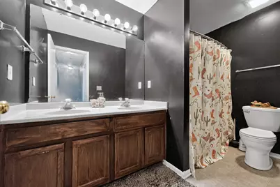 141 W Prairiefield Avenue, Cortland, IL 60112 - Photo 23