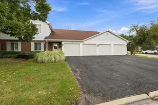 308 Primrose Ct, Aurora, IL 60504 - Photo 1