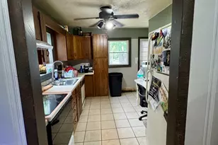 409 18th Ave, Sterling, IL 61081 - Photo 7