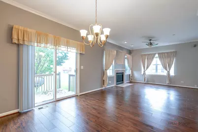 1880 Maureen Drive #1880, Hoffman Estates, IL 60192 - Photo 5
