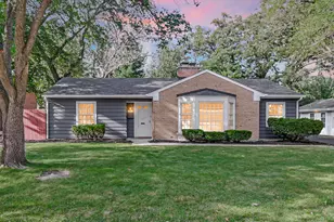 350 Oakwood St, Park Forest, IL 60466 - Photo 1