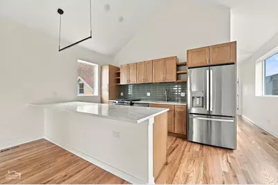 1118 W 19th Street #2, Chicago, IL 60608 - Photo 13