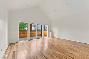 1118 W 19th St, Chicago, IL 60608 - Photo 17