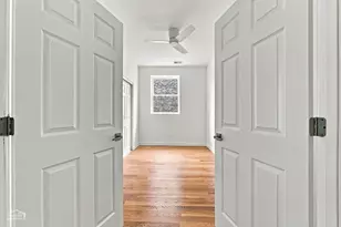 1118 W 19th St, Chicago, IL 60608 - Photo 5
