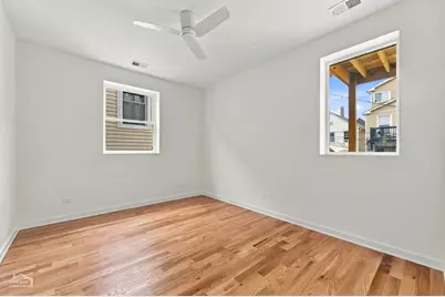 1118 W 19th Street #2, Chicago, IL 60608 - Photo 7