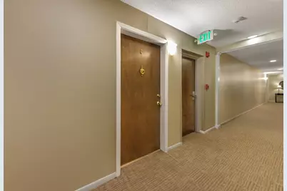 445 N Park Boulevard #2C, Glen Ellyn, IL 60137 - Photo 3