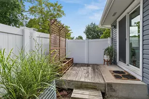 314 Highridge Rd, Lombard, IL 60148 - Photo 17