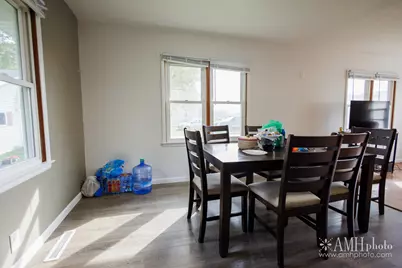 7405 E Canada Street, Saint Anne, IL 60964 - Photo 9