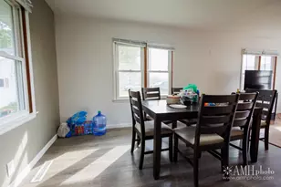 7405 E Canada St, Saint Anne, IL 60964 - Photo 9