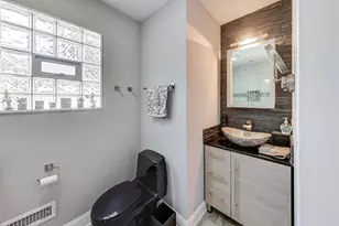 475 Burton Ave, Highland Park, IL 60035 - Photo 17