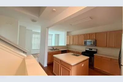 717 N Keystone Lane, Vernon Hills, IL 60061 - Photo 5