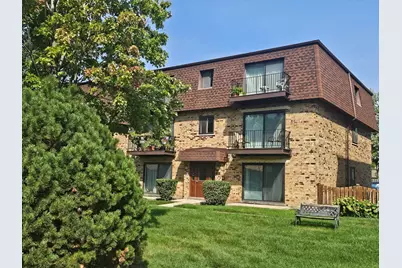 9709 Bianco Terrace #E, Des Plaines, IL 60016 - Photo 3