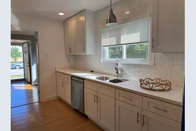 8048 N Ozanam Avenue, Niles, IL 60714 - Photo 5