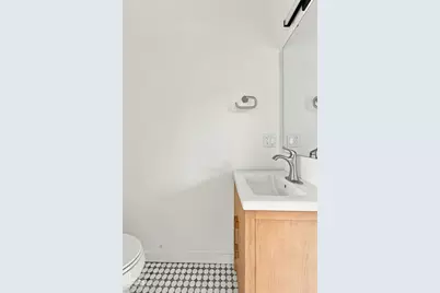 1118 W 19th Street, Chicago, IL 60608 - Photo 23