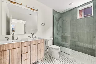 1118 W 19th St, Chicago, IL 60608 - Photo 9