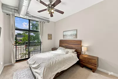 4011 N Francisco Avenue #111, Chicago, IL 60618 - Photo 7