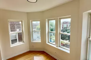 7833 S Colfax Ave, Chicago, IL 60649 - Photo 3
