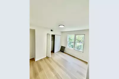 7833 S Colfax Avenue #1N, Chicago, IL 60649 - Photo 9