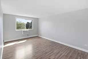 9445 Kenton Ave, Skokie, IL 60076 - Photo 17
