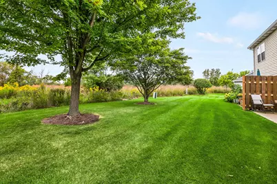 1693 S Candlestick Way #1693, Waukegan, IL 60085 - Photo 25