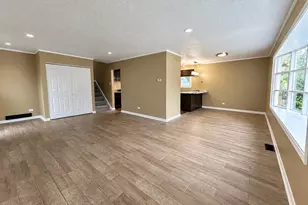 303 Gettysburg St, Park Forest, IL 60466 - Photo 5